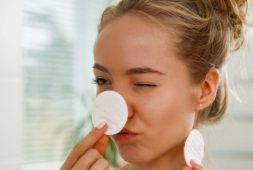 pimples-on-cheeks-treatment